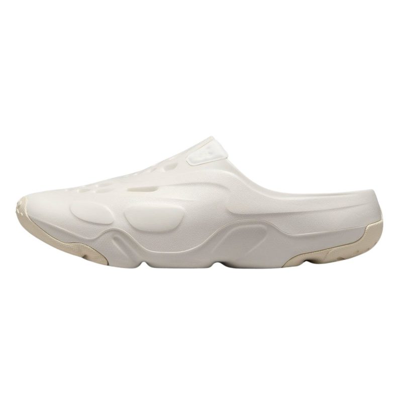 p Jordan Roam Sail Coconut Milk FQ0227 100 1